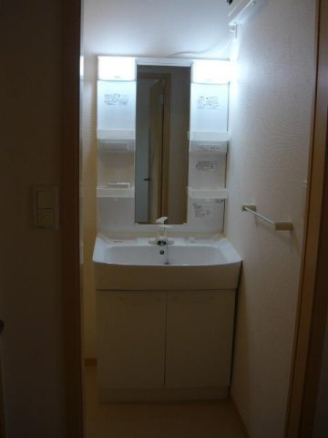 リバーサイド　セナの洗面所