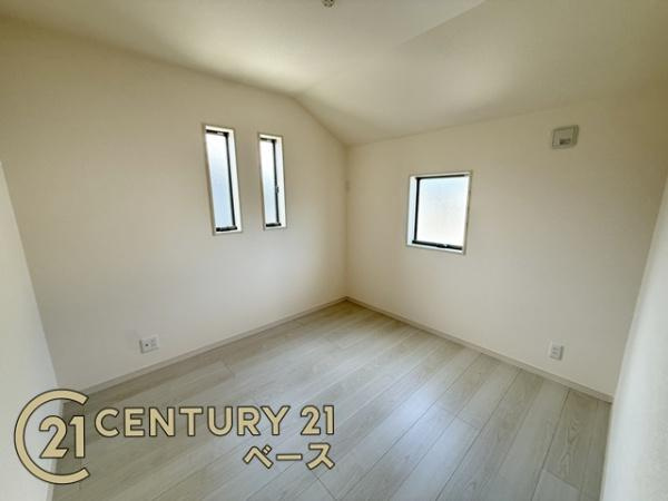 リーブルガーデン菅原町 ７号棟 ／新築一戸建の洋室|■収納部屋としても利用可能の洋室です！