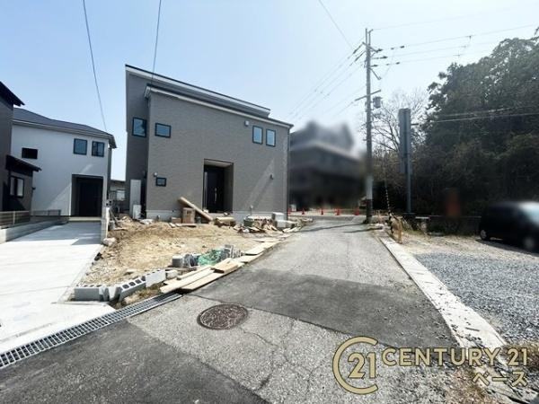 リナージュ宝来町 ３号棟 ／新築一戸建の前面道路含む現地写真|■現地撮影写真■落ち着いた雰囲気の閑静な住宅地内です！