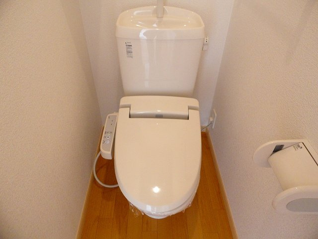 カ－サ　セレナータのトイレ|コンパクトで使いやすいトイレです