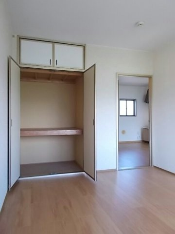 迫間ラッキーハイツⅠの収納