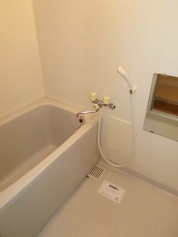 迫間ラッキーハイツⅠの浴室