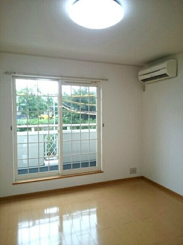 Ｐ’パラティーノⅡの居間・リビング