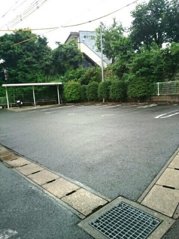 Ｐ’パラティーノⅡの駐車場