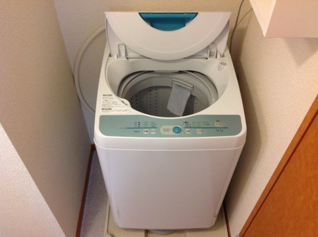 レオパレスフィオーレのその他|備品（洗濯機）付き