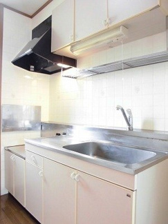 【キッチン】 | シュガーヒルズＡ | きれいなキッチンです