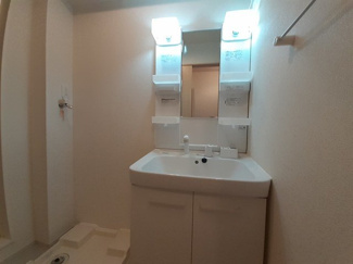 【洗面所】 | エムズ　プロムナード | ゆったりとスペースのある洗面所