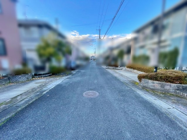 中古戸建　南つつじヶ丘桜台1丁目の前面道路含む現地写真