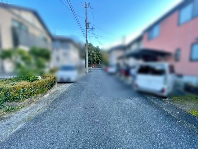 中古戸建　南つつじヶ丘桜台1丁目の前面道路含む現地写真