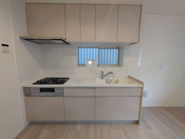 武蔵村山市学園三丁目戸建②のキッチン