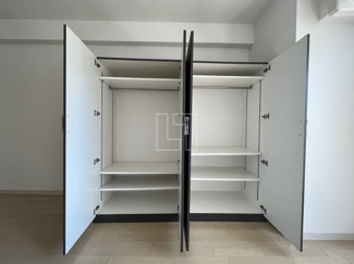 【収納】 | 南堀江アパートメントシエロ | 南堀江アパートメントシエロ　クローゼット