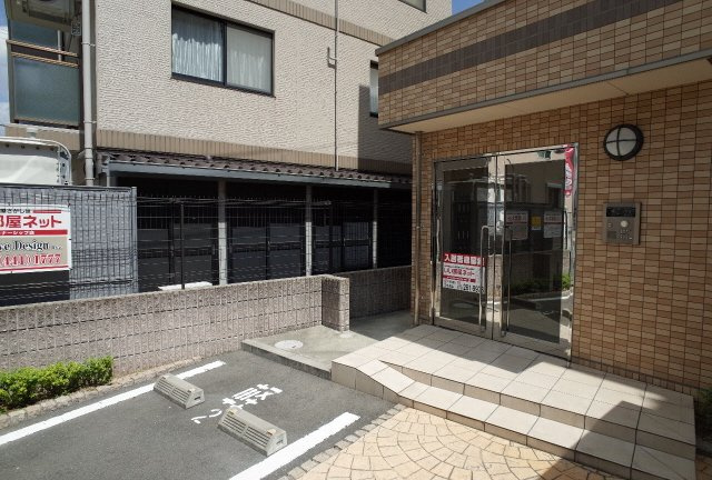 メープル神戸住吉のエントランス