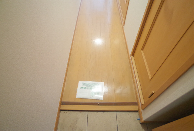 メープル神戸住吉の玄関