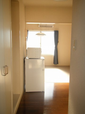 【居間・リビング】 | レオパレスＳＨＩＺＵＫＡ