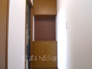 セジュール深川　A棟の玄関