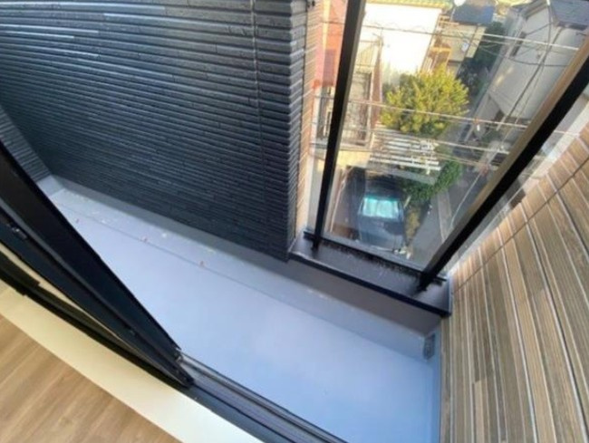 【バルコニー】