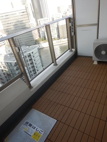 パークシティ中央湊ザタワーの外観