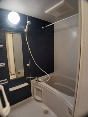 【浴室】 | セントラル道本Ｂ | 日々の疲れを癒すお風呂付です