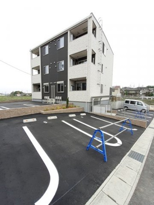 【駐車場】 | エスペランス・Ⅰ | 駐車場です