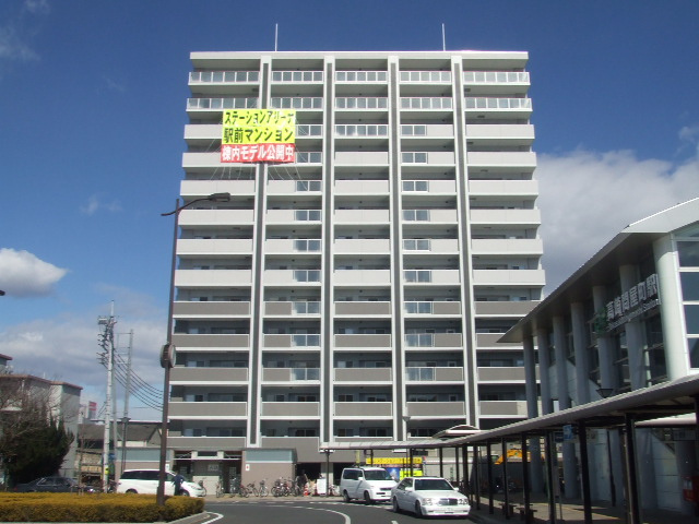 サンクレイドル高崎問屋町ステーションアリーナの外観