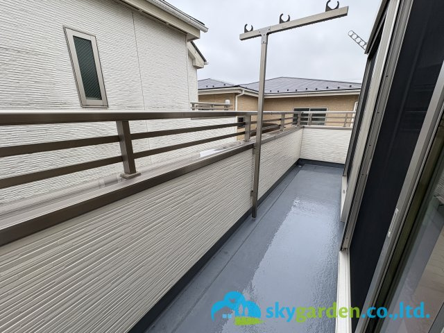 茅ヶ崎市室田1丁目　中古戸建のバルコニー|お洗濯にも便利なバルコニー付き