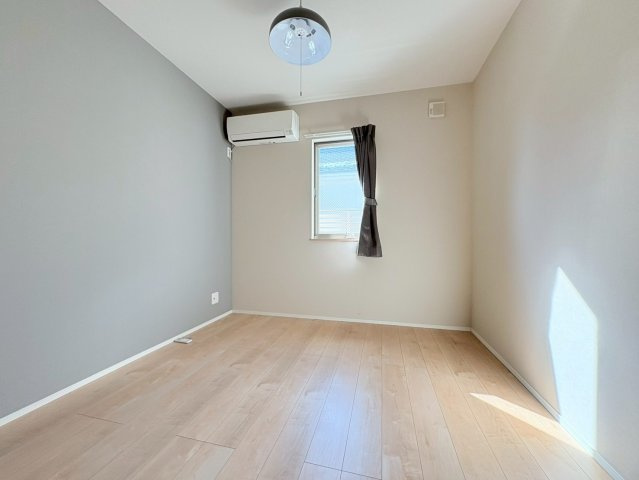 中古戸建　岐阜市鏡島中1丁目　平成31年築の洋室