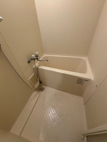 エンクレスト警固の浴室