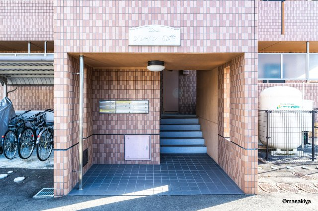 ブレイン裾花のエントランス