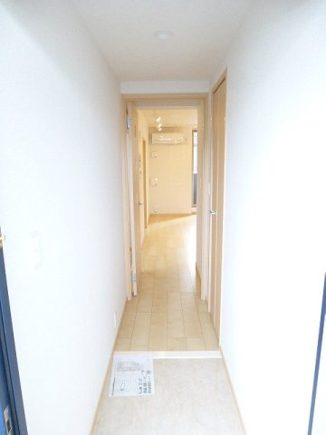 カーサ・ブルーの玄関|落ち着いた玄関です