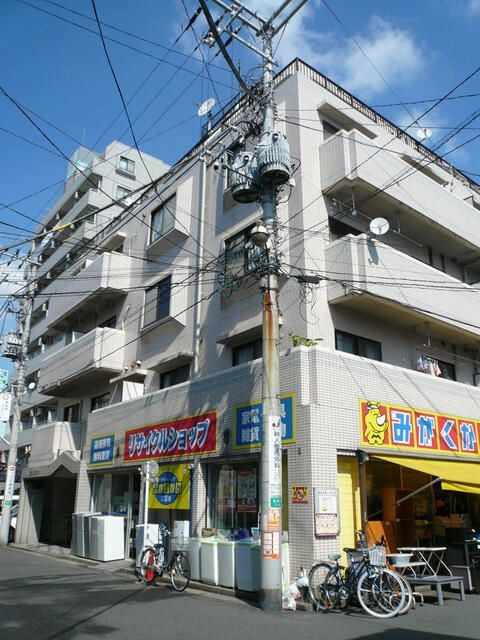 藤井ビルの外観