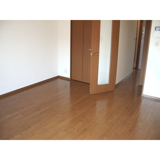 パルフィオーレ武蔵野の居間・リビング|こちらの居間で趣味の時間をお楽しみください