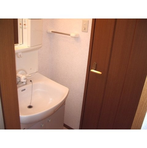 パルフィオーレ武蔵野の洗面所|使いやすい洗面所です