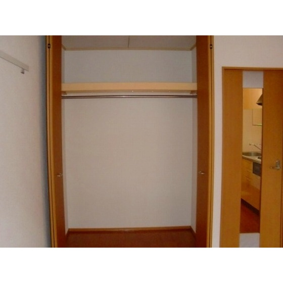 スピティ北村の収納|こまごまとしたものを収納できそうですね