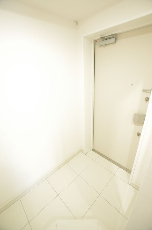 フュージョナル墨田の玄関