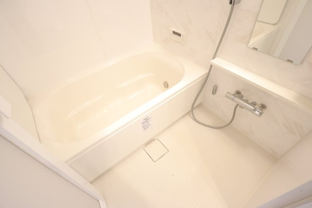 アントレいこま２の浴室