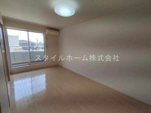 メゾンドユウゼンの居間・リビング|イメージ写真です。