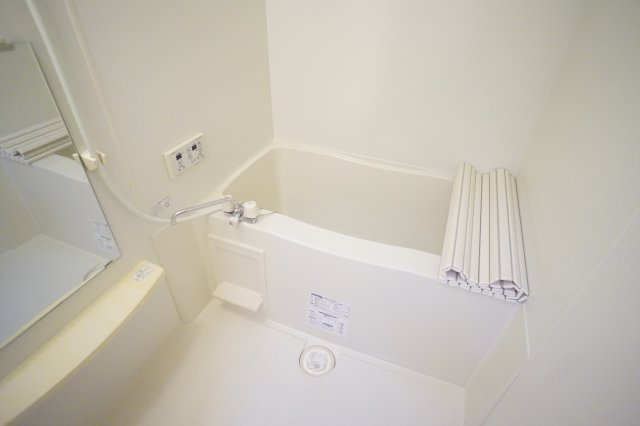 クレストパーク東生駒の浴室