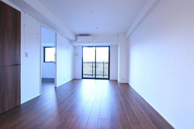 RJRプレシア六本松の居間・リビング