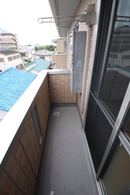 【バルコニー】 | コーダ・コリーナⅡ