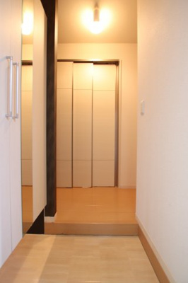 【玄関】 | コーダ・コリーナⅡ