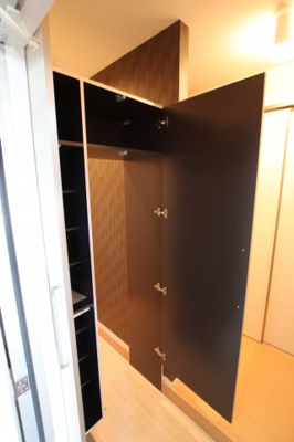 【収納】 | コーダ・コリーナⅡ | シューズインクローゼット