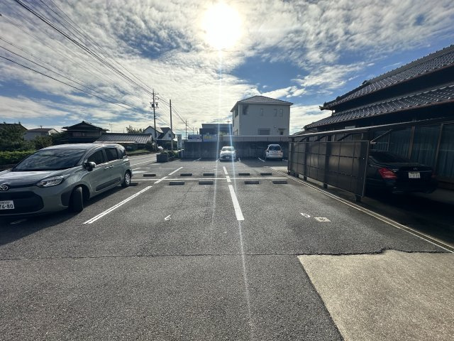 Moon　Riverの駐車場