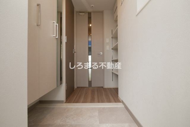 アーバネックス本町Ⅱの玄関