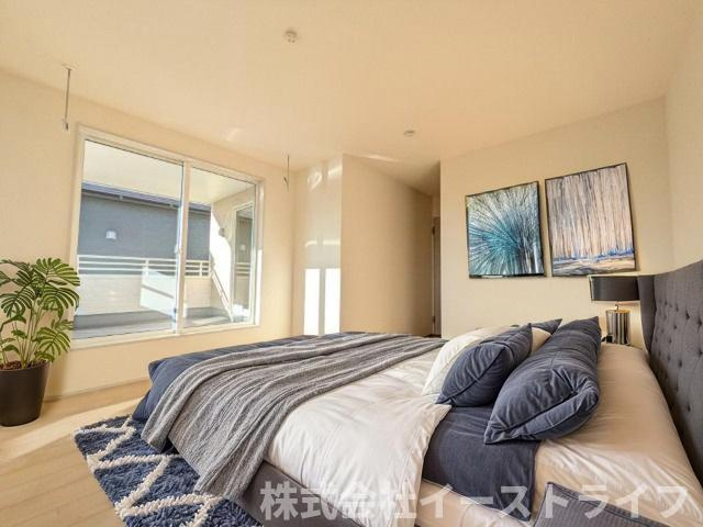 【新築戸建】　いわき市泉町5丁目第2　長期優良住宅の居間・リビング|寝室に家具を配置したイメージ画像です
※本画像はCGで作成しており、実際に現地に 家具は置かれておりません。また、価格に 家具は含まれておりません。