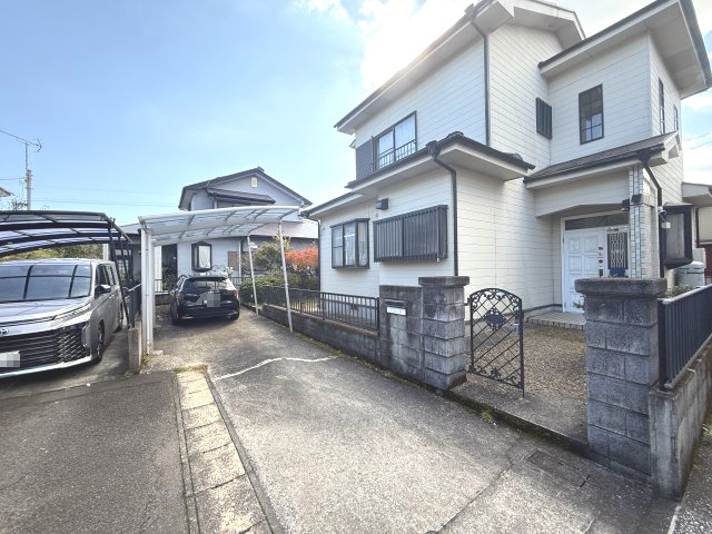 喜入中名町戸建の駐車場|駐車スペースもあります