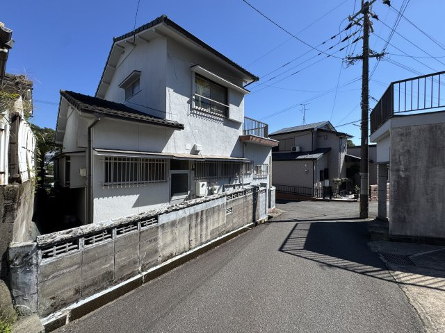 吉野町戸建ての前面道路含む現地写真|前面道路含む現地写真です