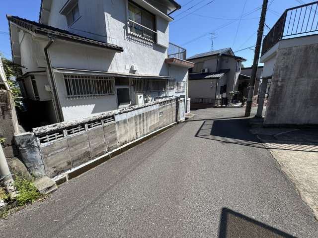 吉野町戸建ての前面道路含む現地写真|前面道路含む現地写真です