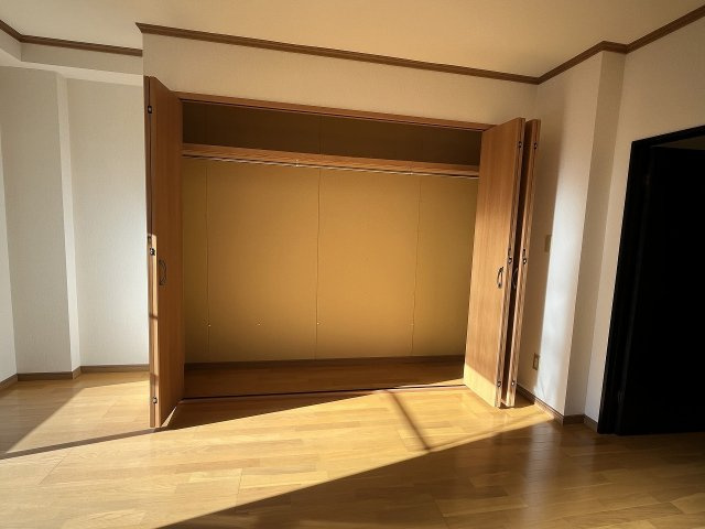 ルナハイツ Part 3の収納|洋室の収納