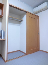 明るい室内です