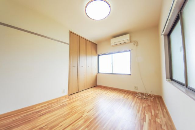 野田通1/2貸家の洋室|2F洋室6帖